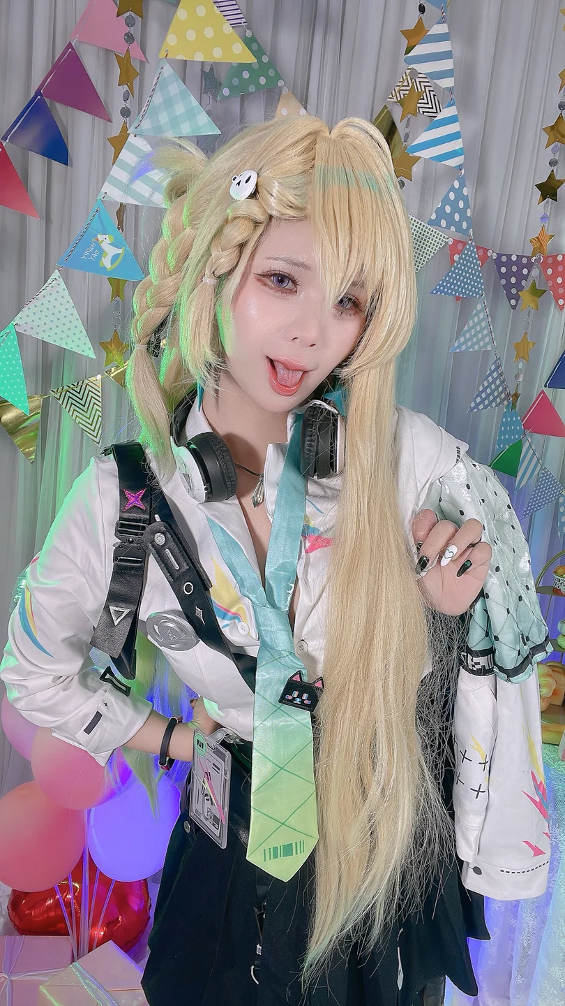Pyon_Lay - No.036 Lynae - Wuthering Waves [98P,2V-1.74GB] tg@simisebaisi 【丝足阁】043.webp